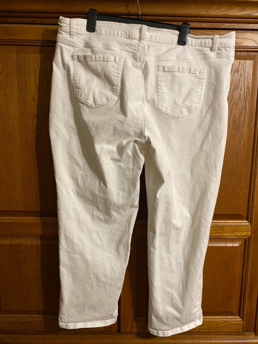 Gloria Vanderbilt White Straight Leg Jeans - Picture 4 of 4